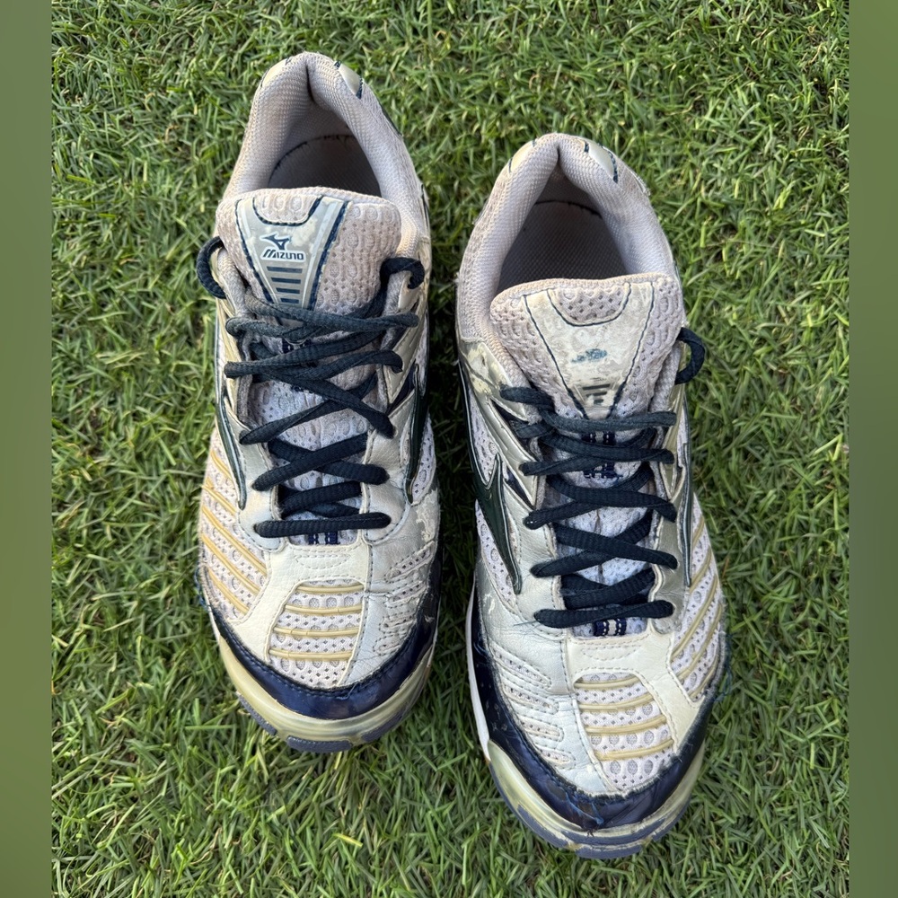 Mizuno Blue/White Wave Lightning Z6 Volleyball Shoes Sz(9)